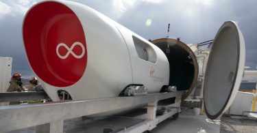 Hyperloop може запустити комерційні перевезення в 2027