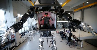 У Кореї розробили робота-аватара для рятувальників і пожежників