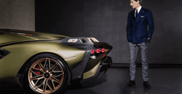 Lamborghini назвала терміни появи першого електромобіля