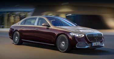 Mercedes-Benz назвав ціни та характеристики нових версій S-Class