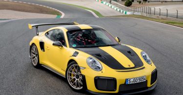 Porsche створює свою альтернативу електрокарам
