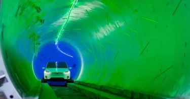 Ілон Маск запустив довгоочікуваний швидкісний тунель під Лас-Вегасом, але перші пасажири залишилися розчаровані