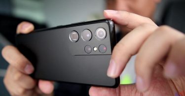 Samsung розробила унікальну рухому камеру для смартфонів