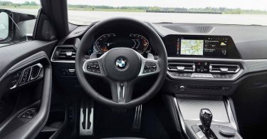 BMW додала в оновлення ПЗ функцію дистанційного запуску двигуна