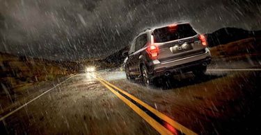 Дощ знижує ефективність електронних систем безпеки автомобілів