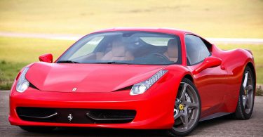 Ferrari попередила про несправність всіх випущених за 10 років суперків 458 та 488