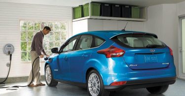 Ford може відродити електричний Focus