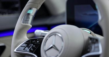Mercedes-Benz першим у світі сертифікував автопілот третього рівня