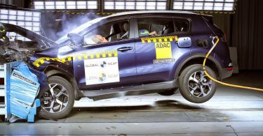 Відео: Kia Sportage з тріском провалив краш-тести
