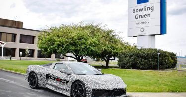 Chevrolet зупинив виробництво Corvette через торнадо